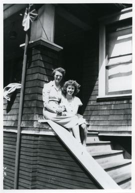 Margaret Hughes and daughter Millicent at 601 Head Street
