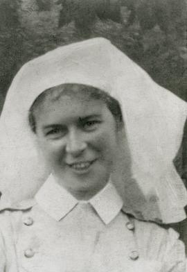 Gladys Maude Mary Wake in nusing sister uniform, Canadian Women's Army Medical Corps.