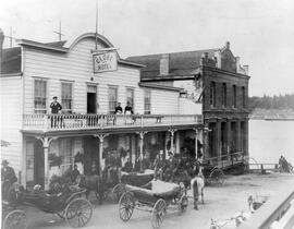 The Globe Hotel