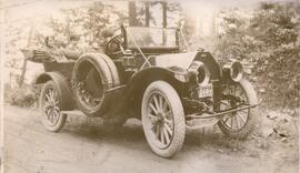 Minnie Stanner on Malahat Drive