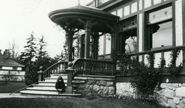 McCurdy house Head Street entrance, 884 Esquimalt Road