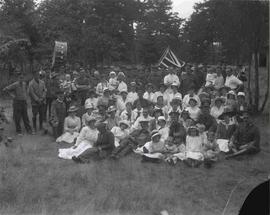Possibly 88th Regiment, with families at picnic at dockyard