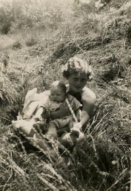 Zeno Anne Emery holding brother William Emery