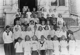 Lampson Street School Class 1920