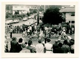 Crowds viewing Buccaneer Days parade, 1971