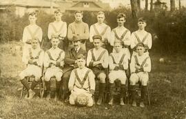 Esquimalt High School soccer team