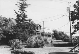 649 Admirals Rd
