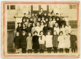Lampson Street School, [ca. 1915-1916]; George Redhead in third row