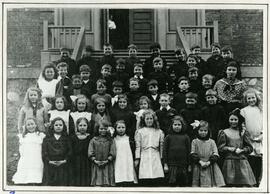 Lampson Street School class, [ca.1908]