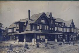 Old Charming Inn, Oak Bay