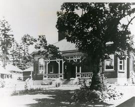 Sr. Naval Officer's residence 1924