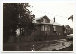 899 Head Street